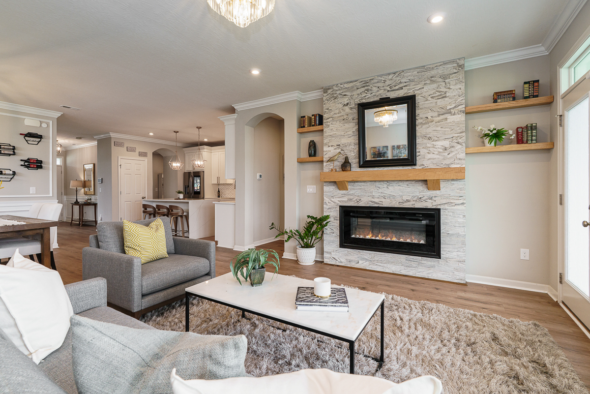 6090 Windcliff Dr-28