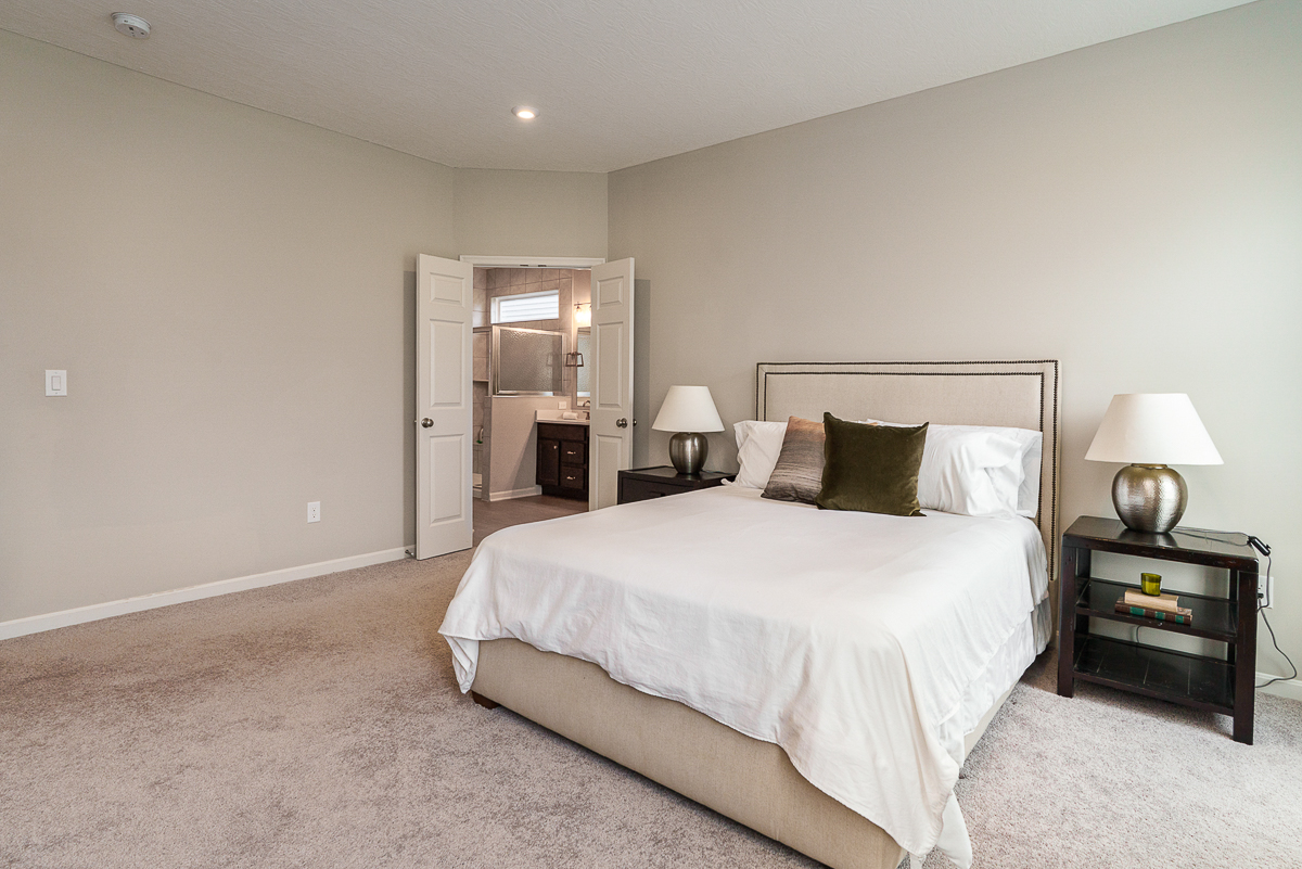 6090 Windcliff Dr-34