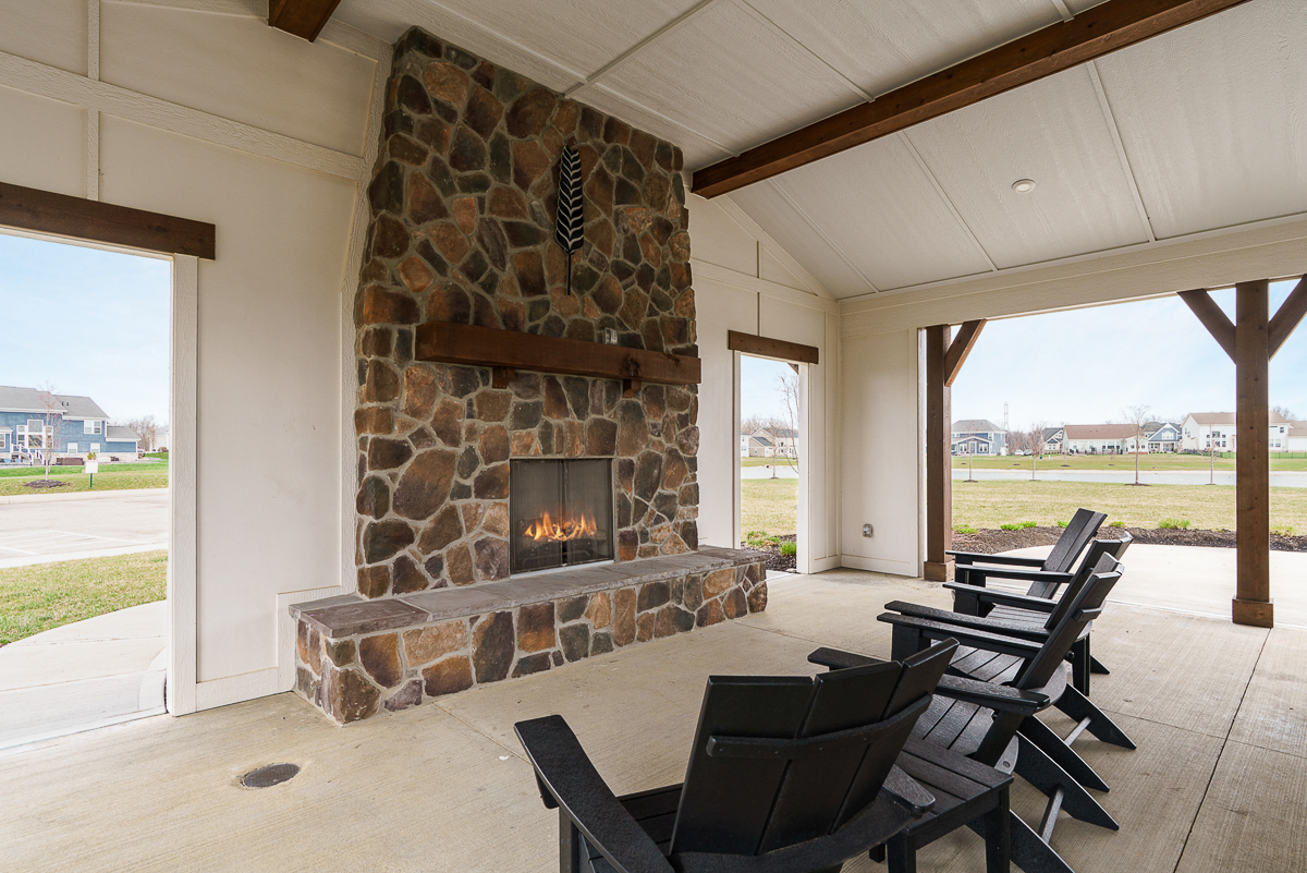 6090 Windcliff Dr-46