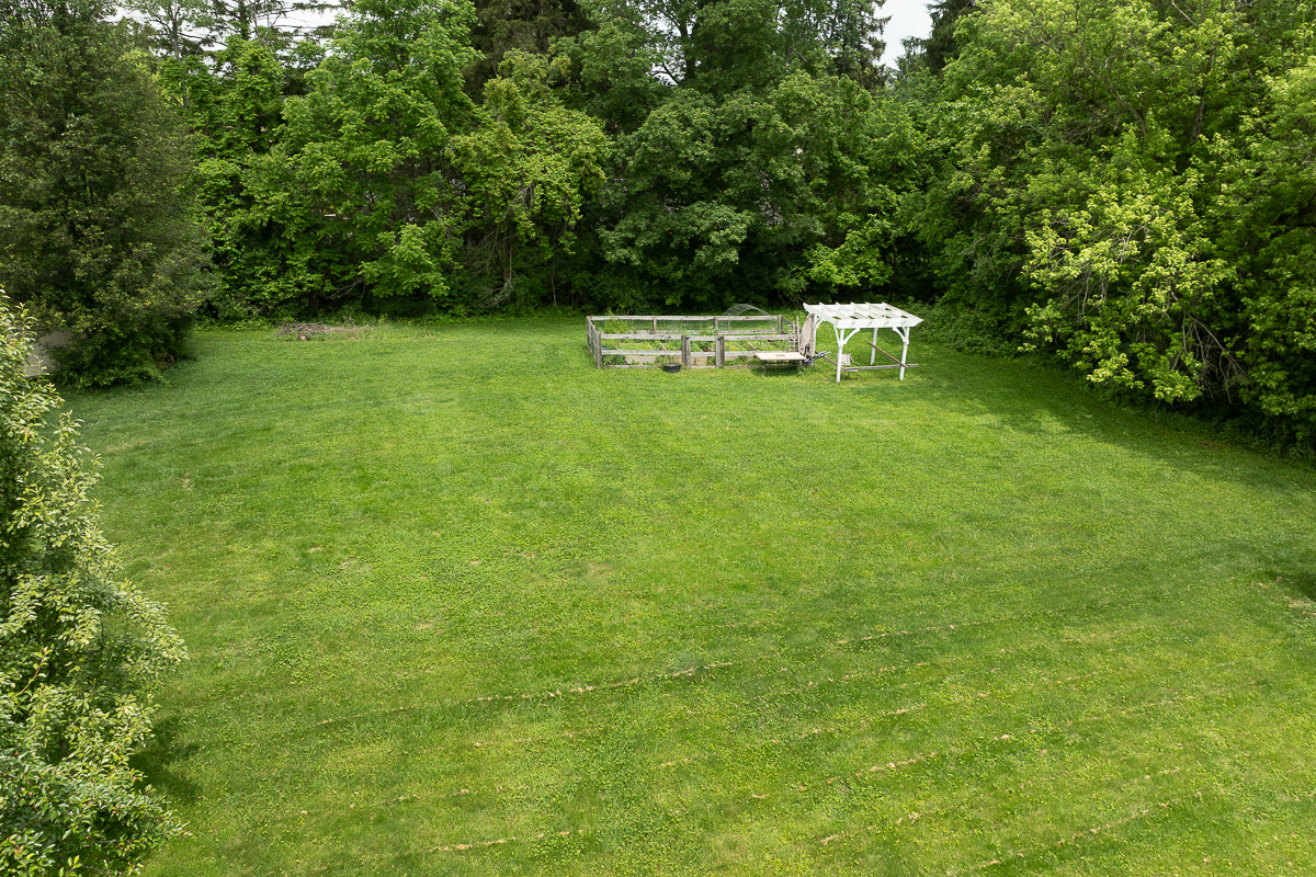 60 e Pawnee Dr-16