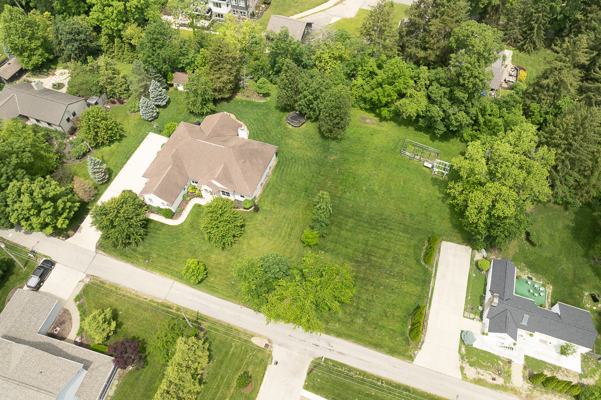 60 e Pawnee Dr-5