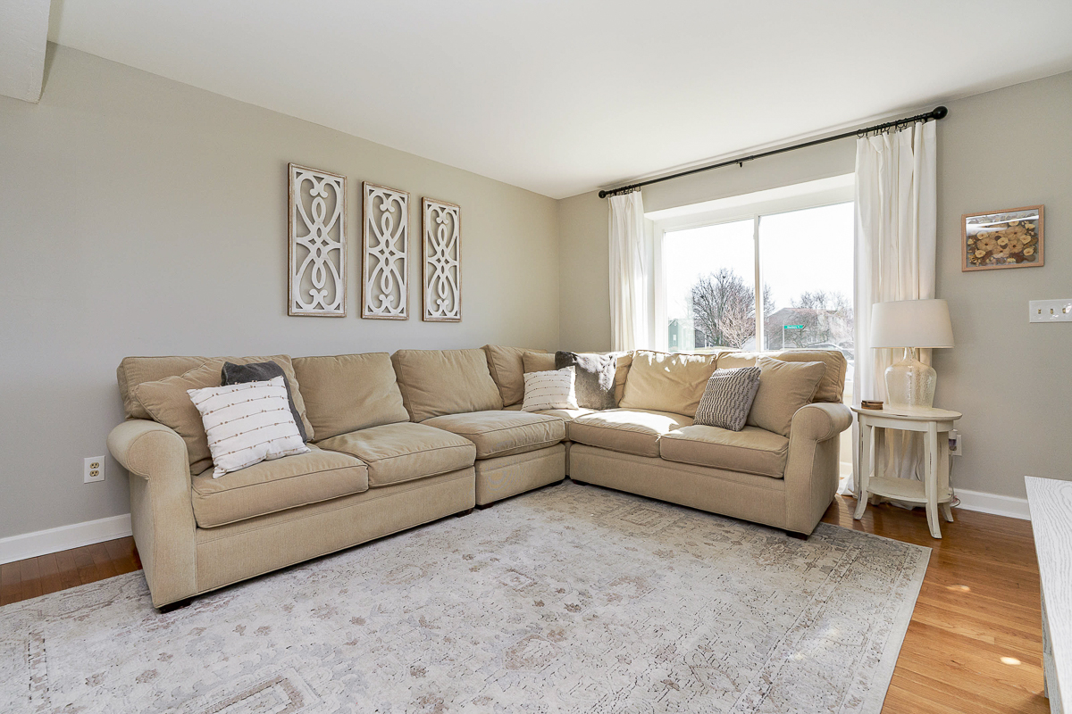 6180 Greenhaven Ave-18