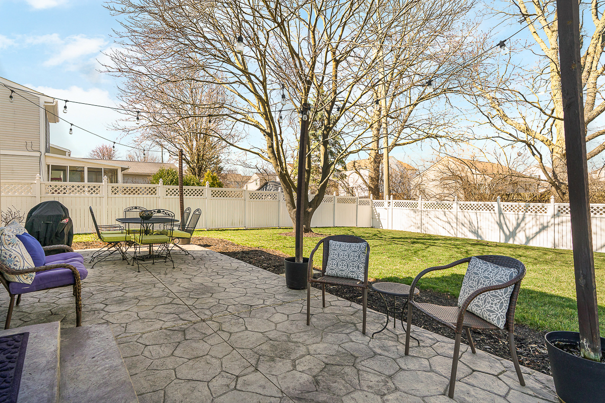 6180 Greenhaven Ave-4