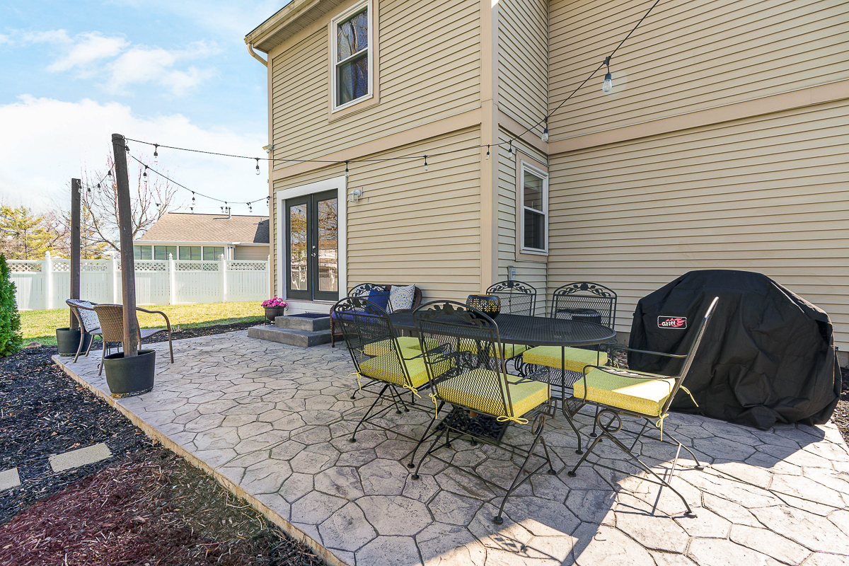 6180 Greenhaven Ave-6