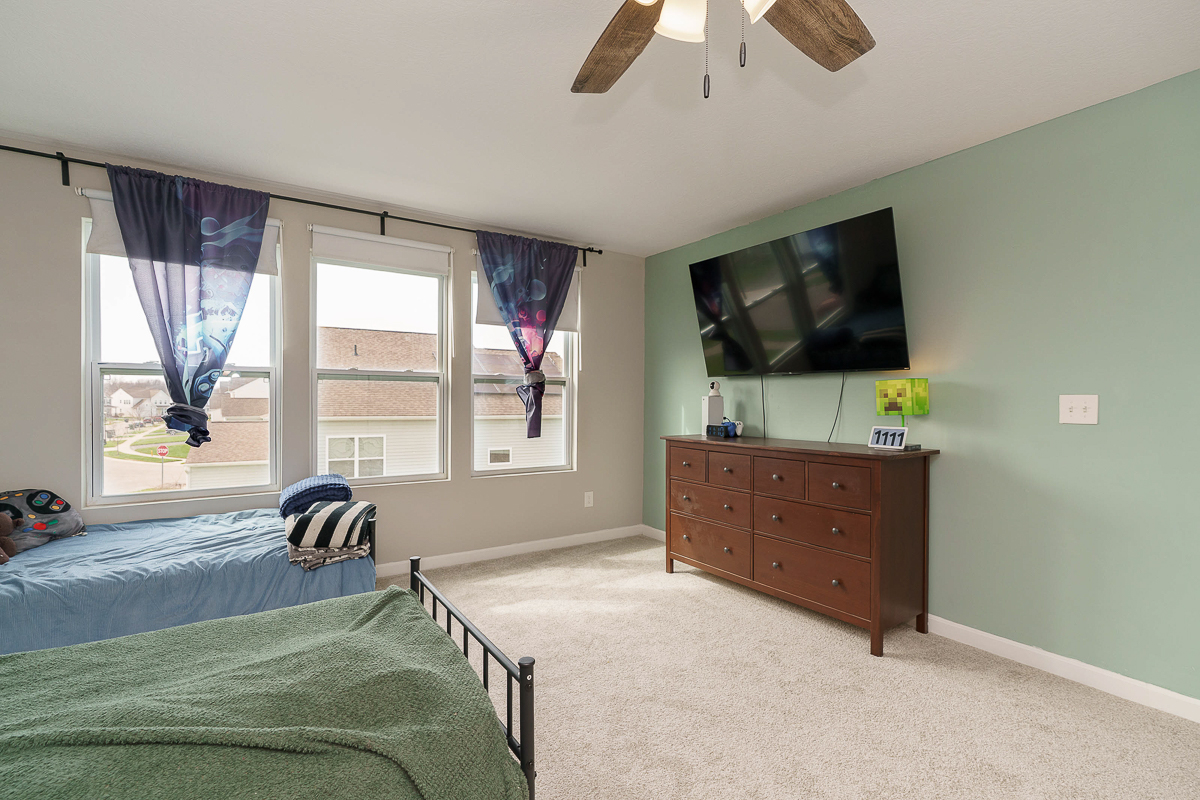 623 Azalea Fields Dr-45