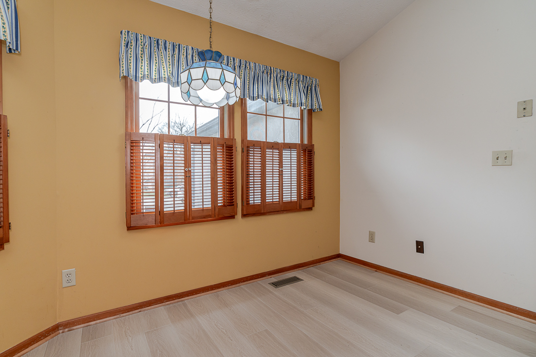 6392 CLAYPOOL Ct--25