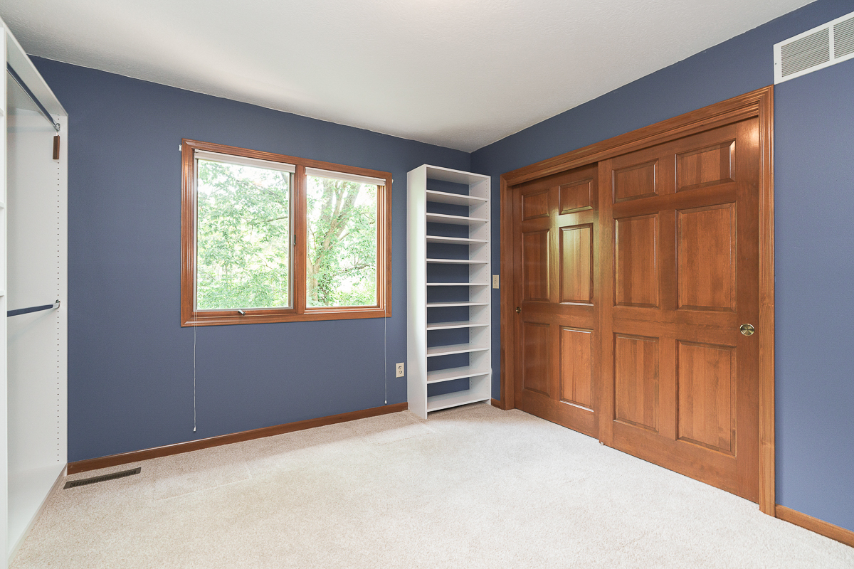 6730 Kensington Way-49