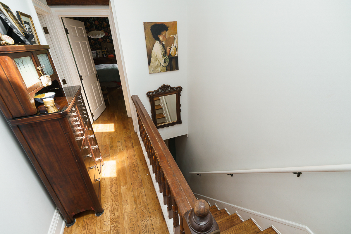 722 s 6th St-21