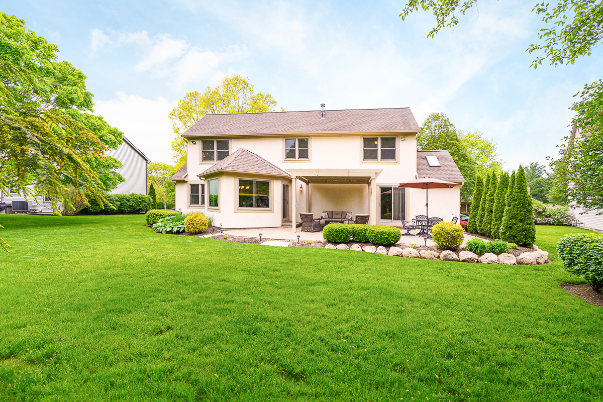 7287 Innisfree Ln-8