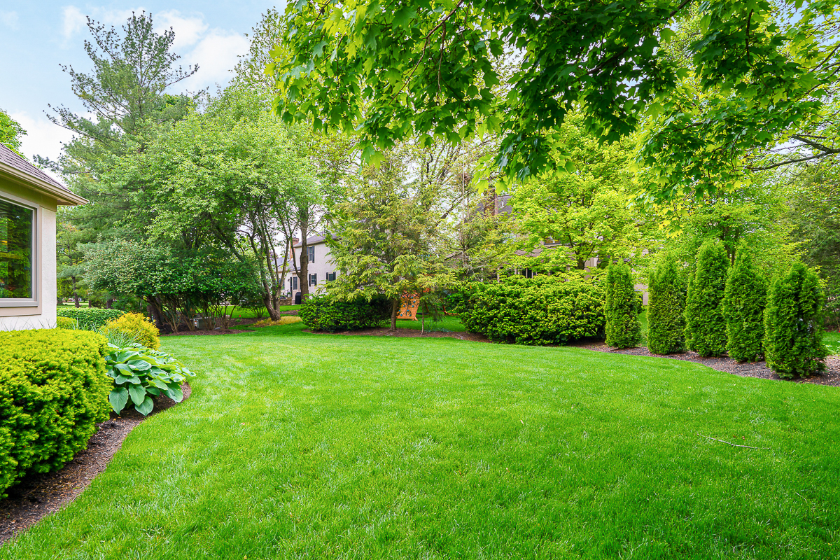 7287 Innisfree Ln-9