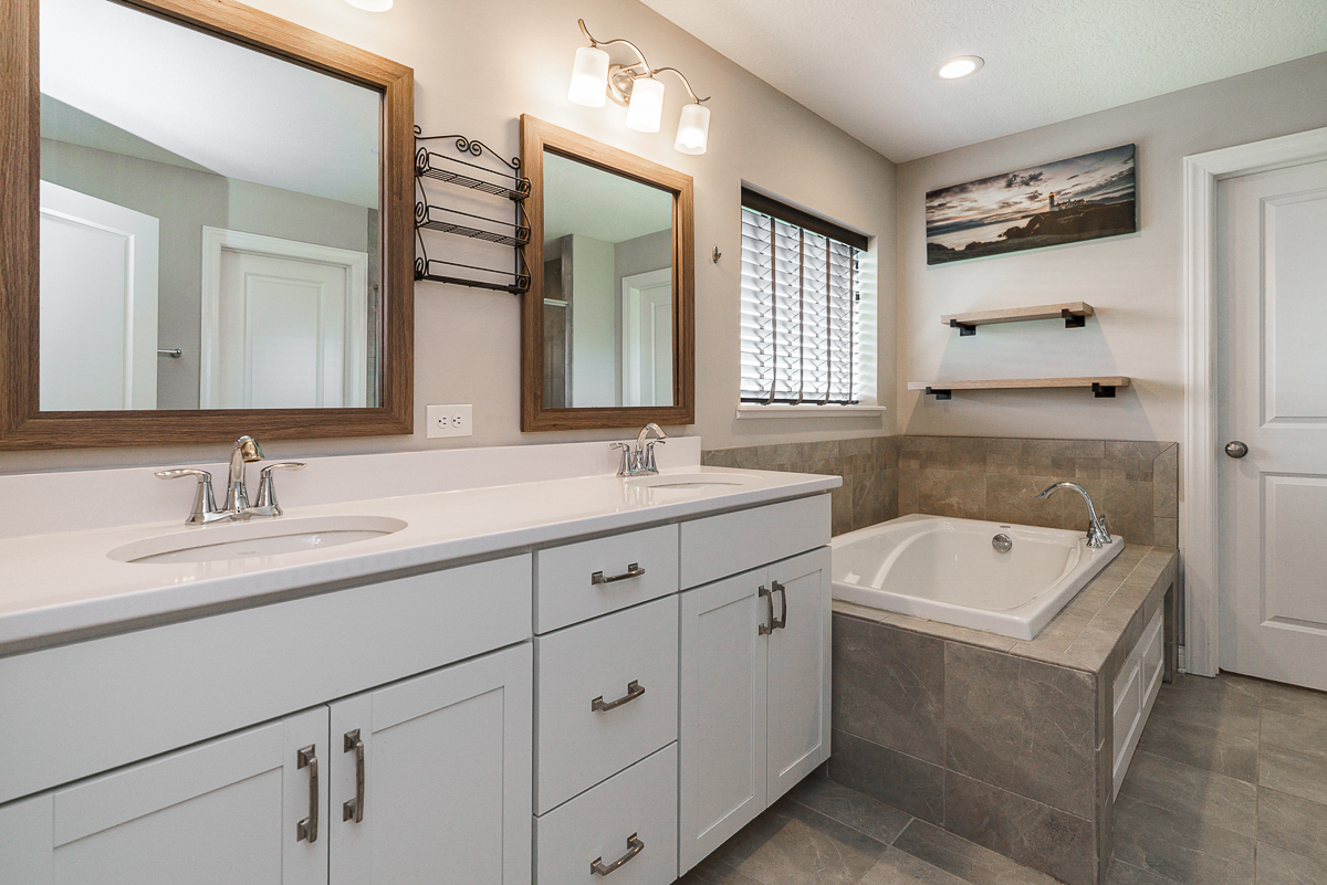 7365 Willowbush Dr-26