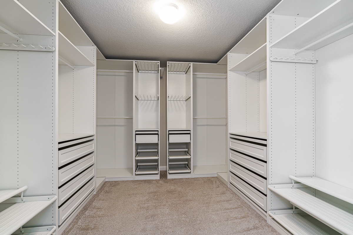 7365 Willowbush Dr-29