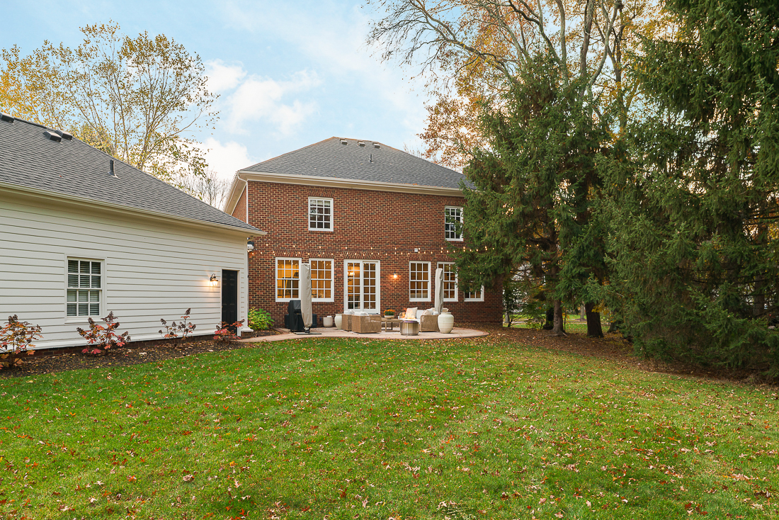 7444 Farmington Close-15