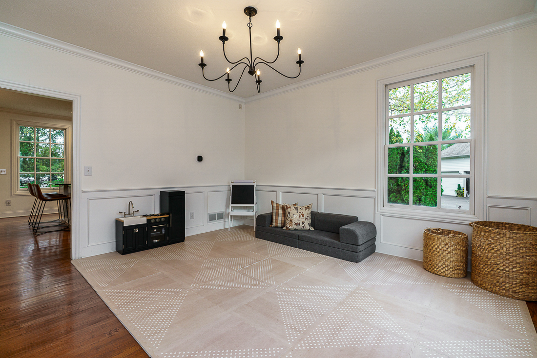 7444 Farmington Close-37