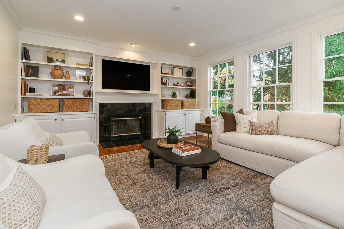 7444 Farmington Close-41