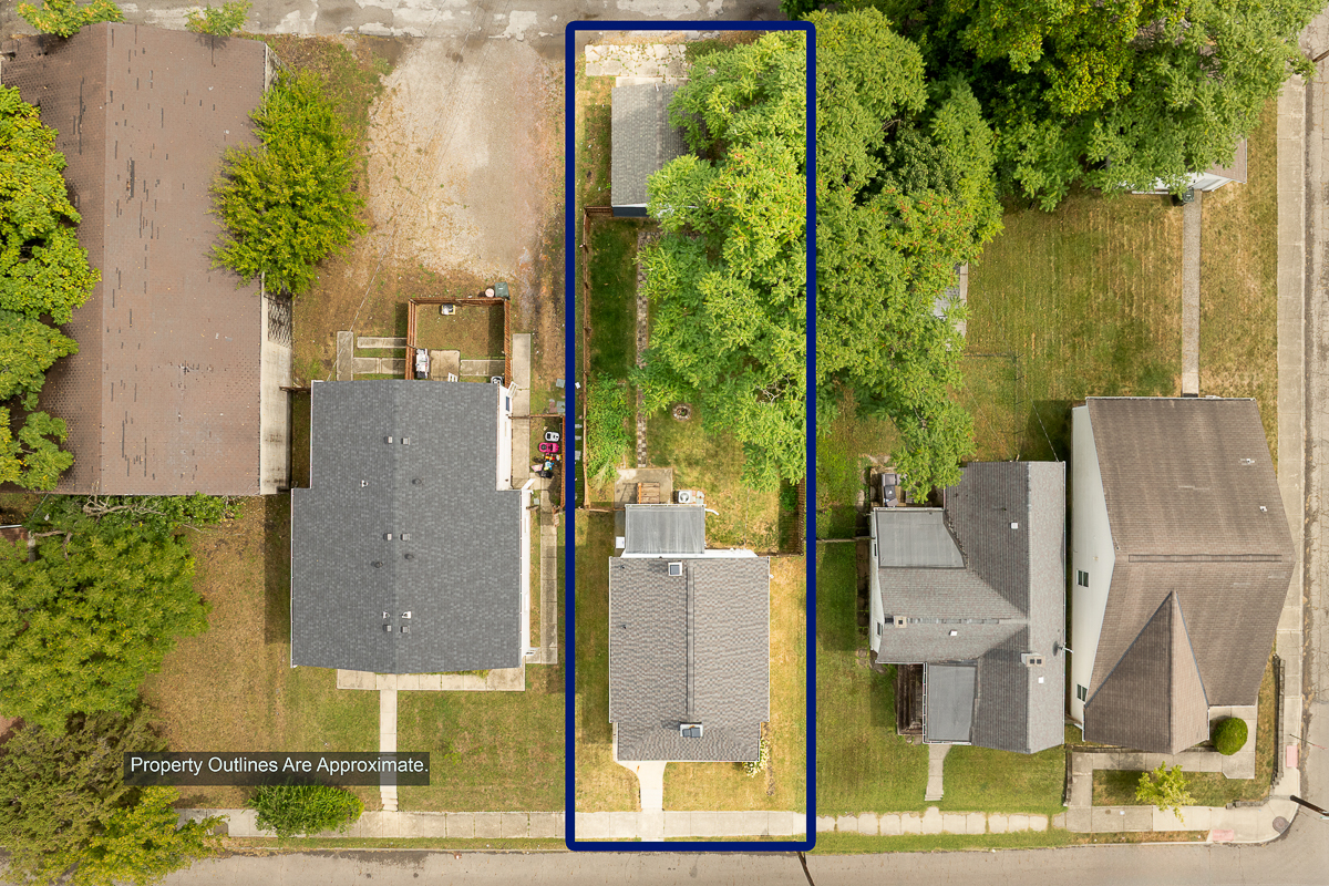 786 Ann St-39