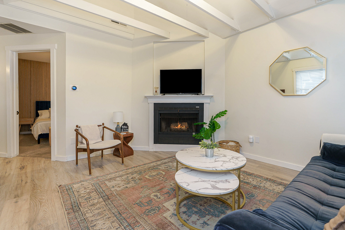 795 Mohawk St Unit B-11