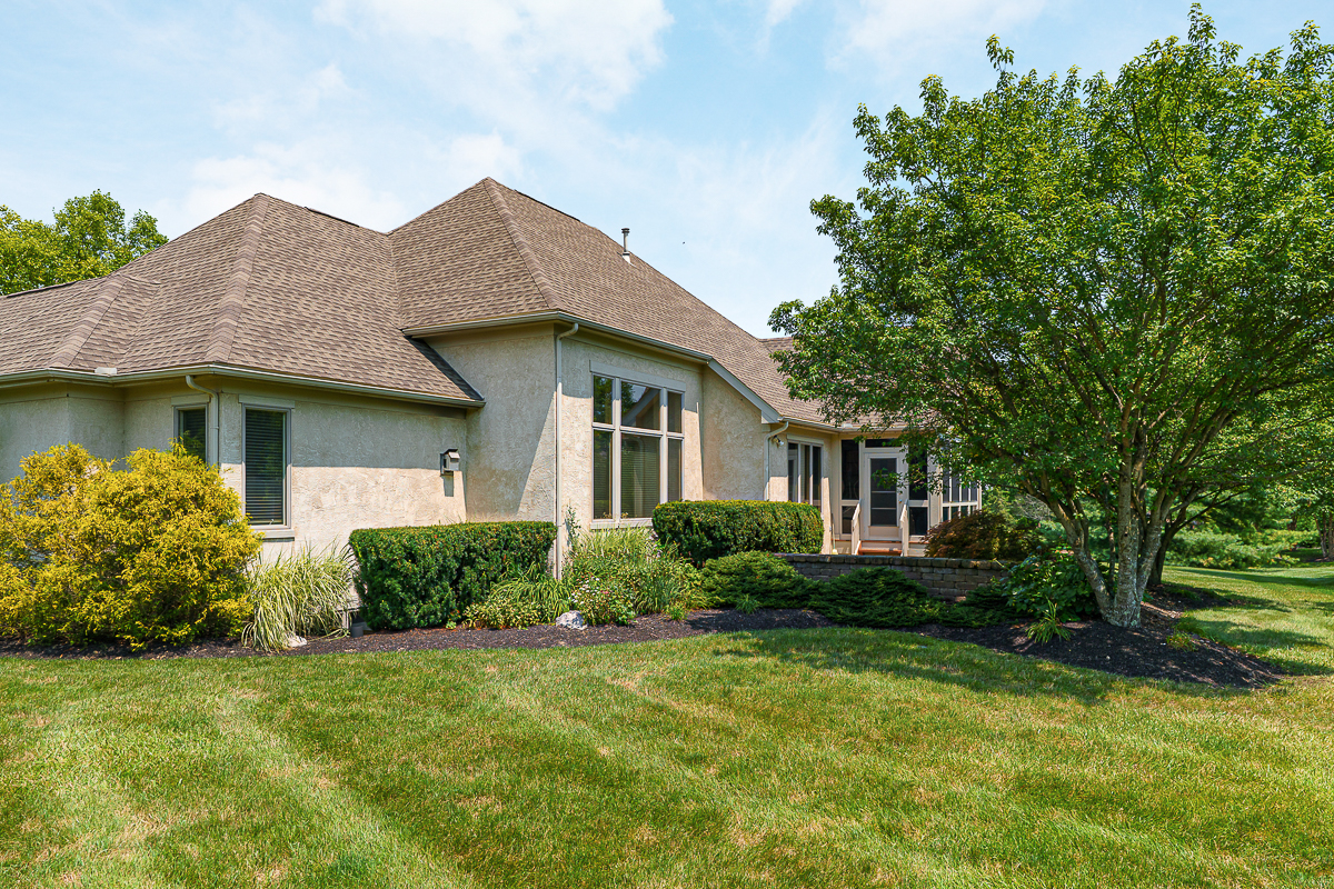 8065 Campbell Ln-7