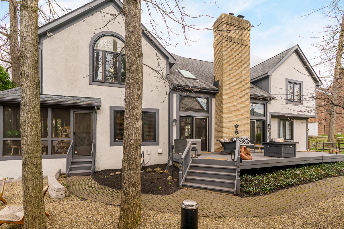 8176 Lake Bluff Ct-15