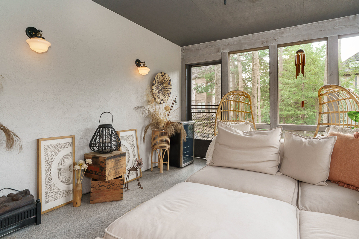 8176 Lake Bluff Ct-18