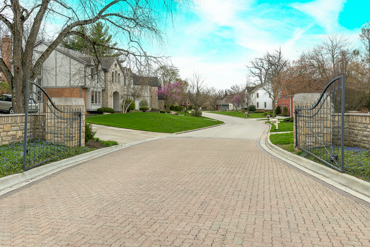 8176 Lake Bluff Ct-2