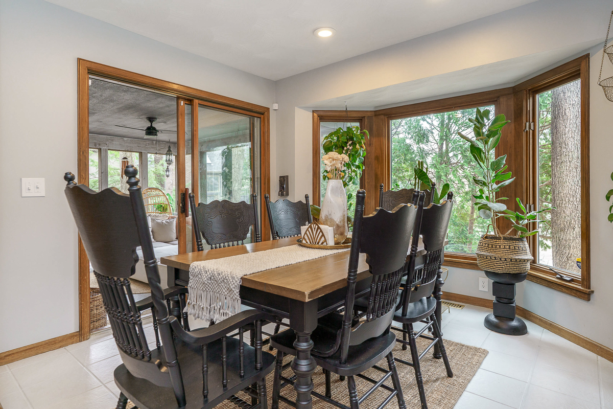 8176 Lake Bluff Ct-28