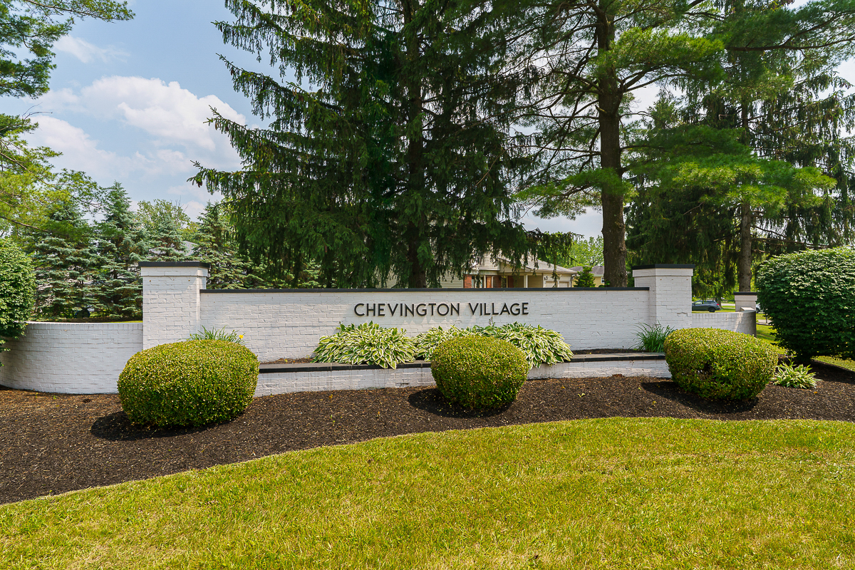 829 Pathlow Dr-1