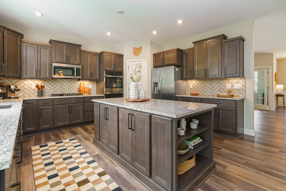 829 Pathlow Dr-20