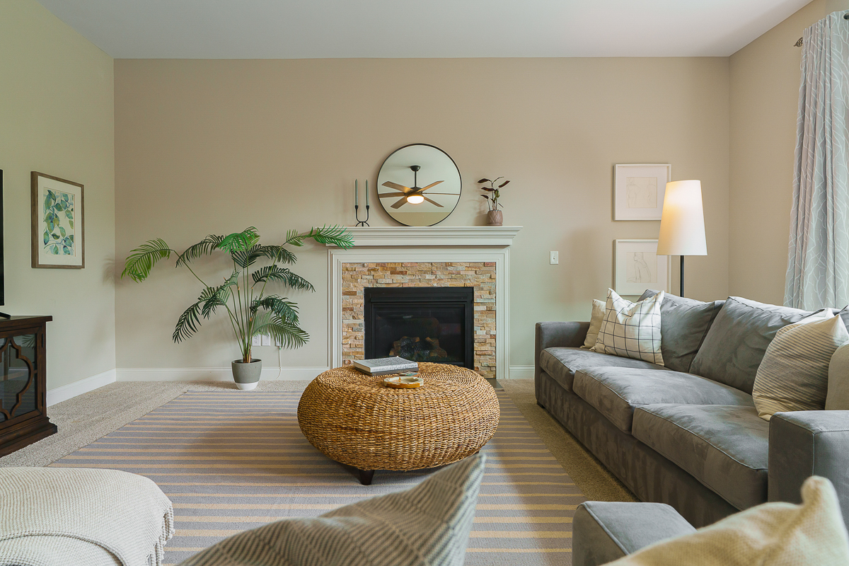 829 Pathlow Dr-29