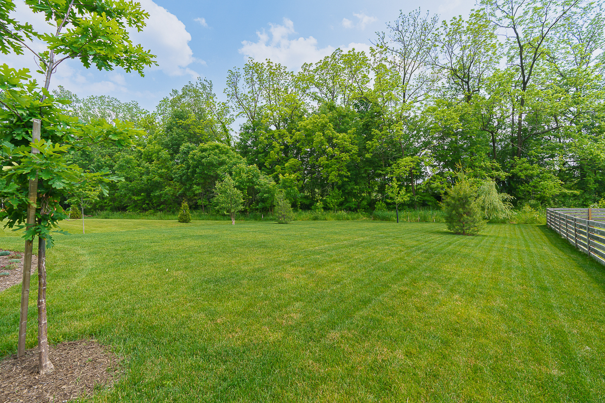 829 Pathlow Dr-7