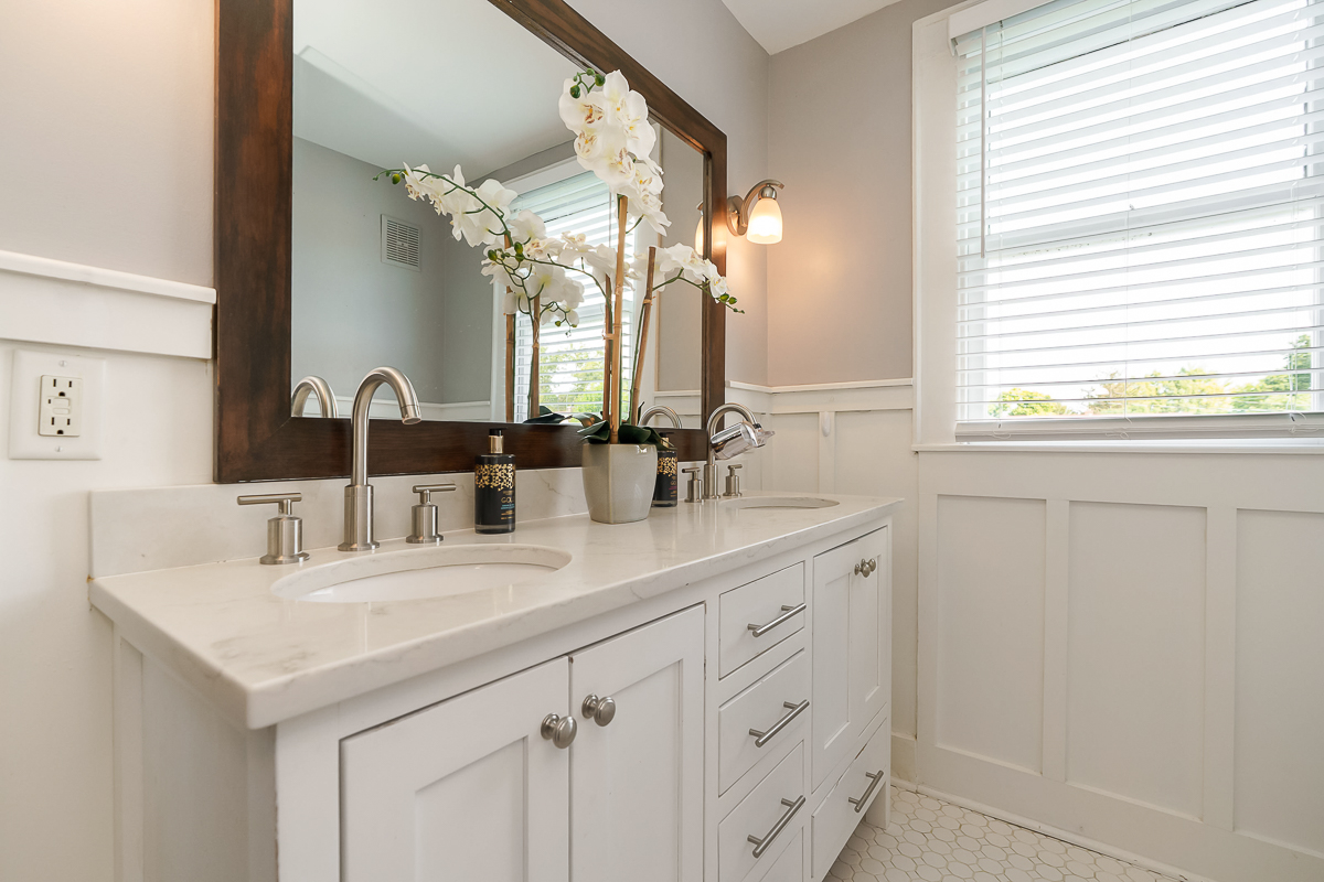 866 s Lazelle St-36