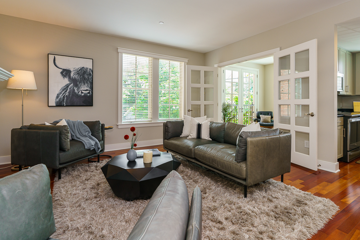 873 s Pearl St-14