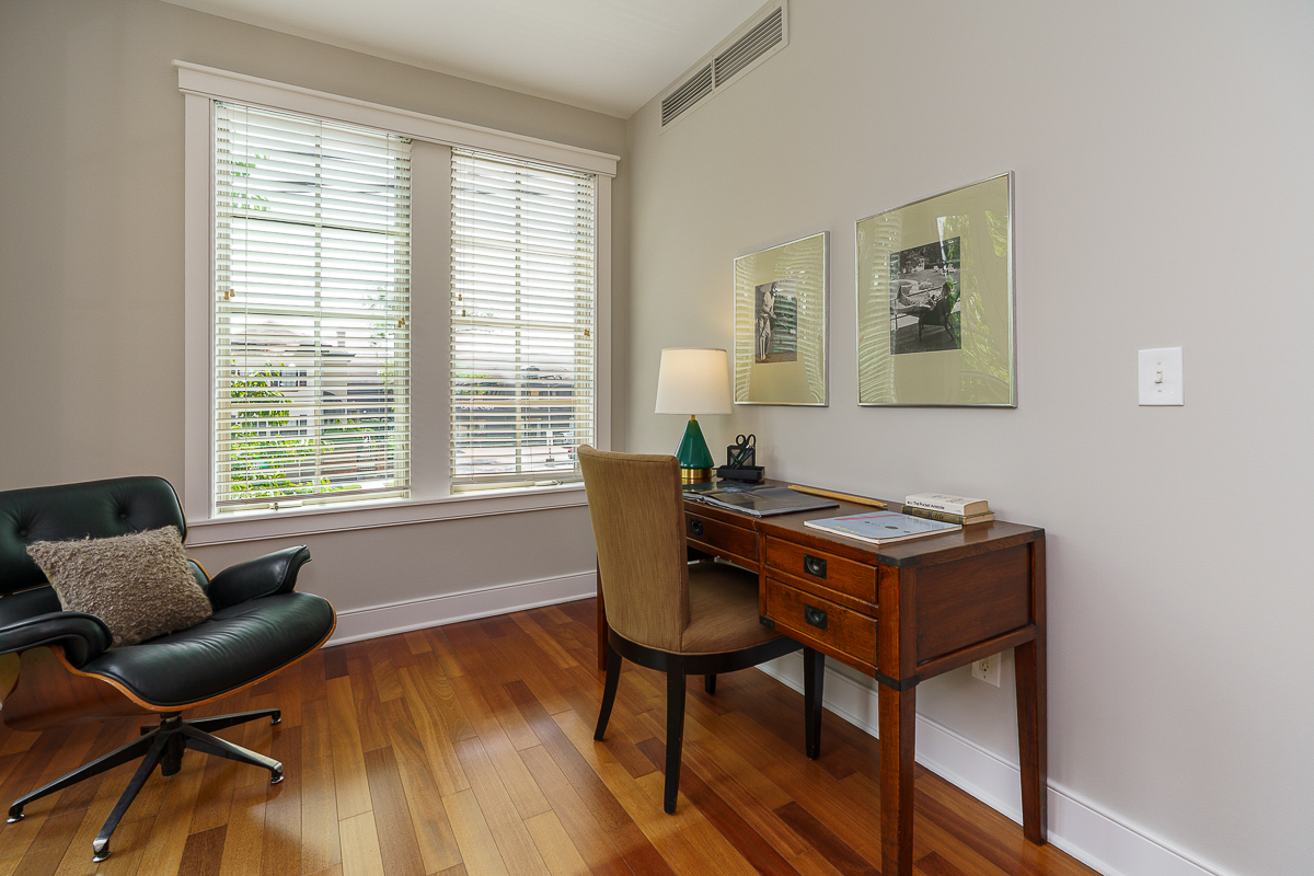 873 s Pearl St-21