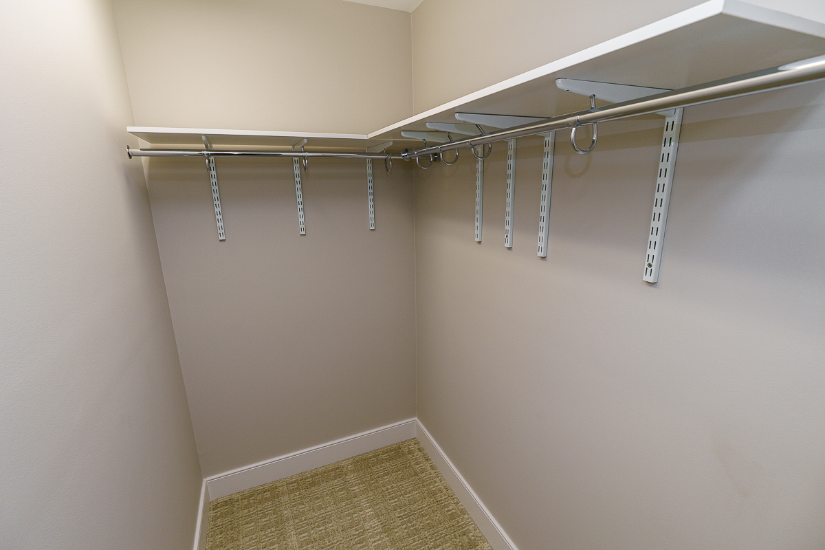 873 s Pearl St-34