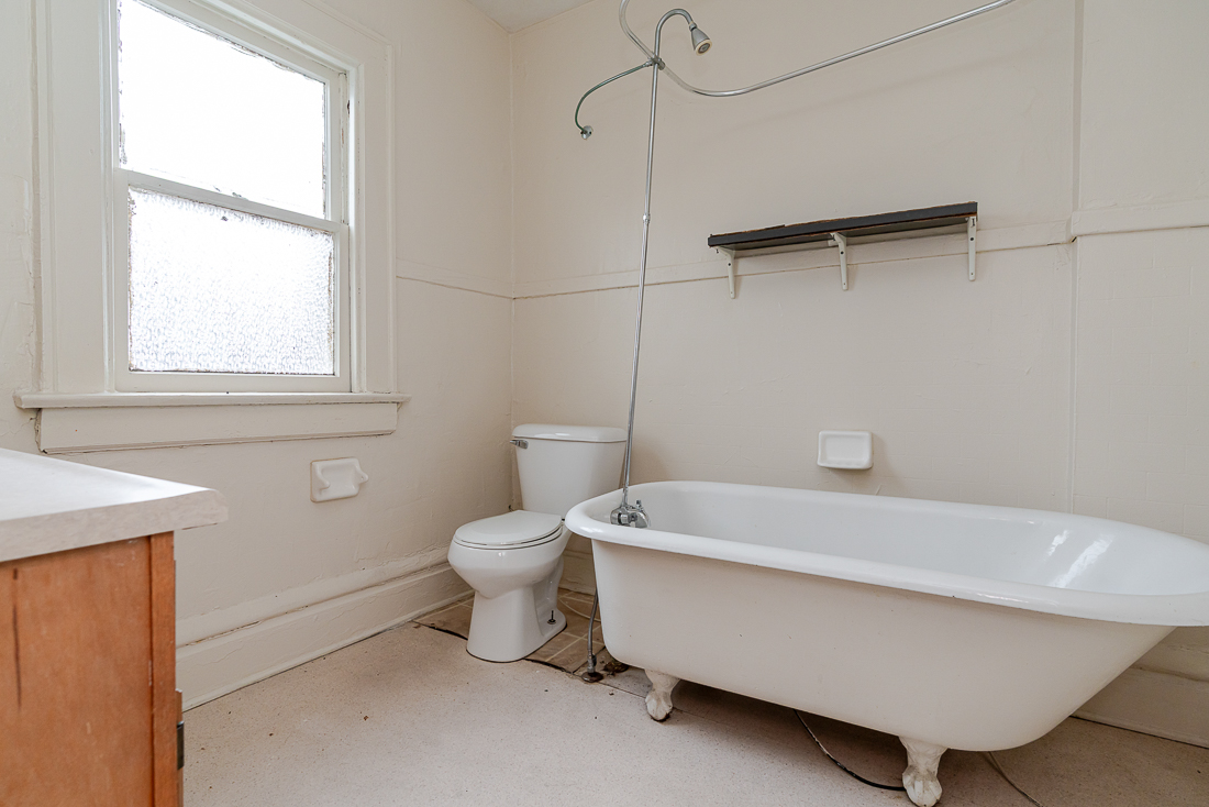 13 E Norwich Ave -13