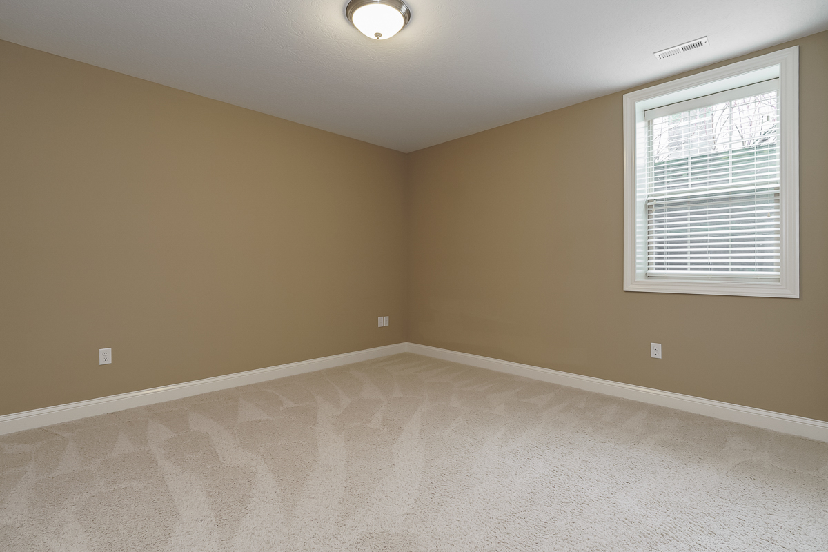 9307 Brolio Villa Dr-23