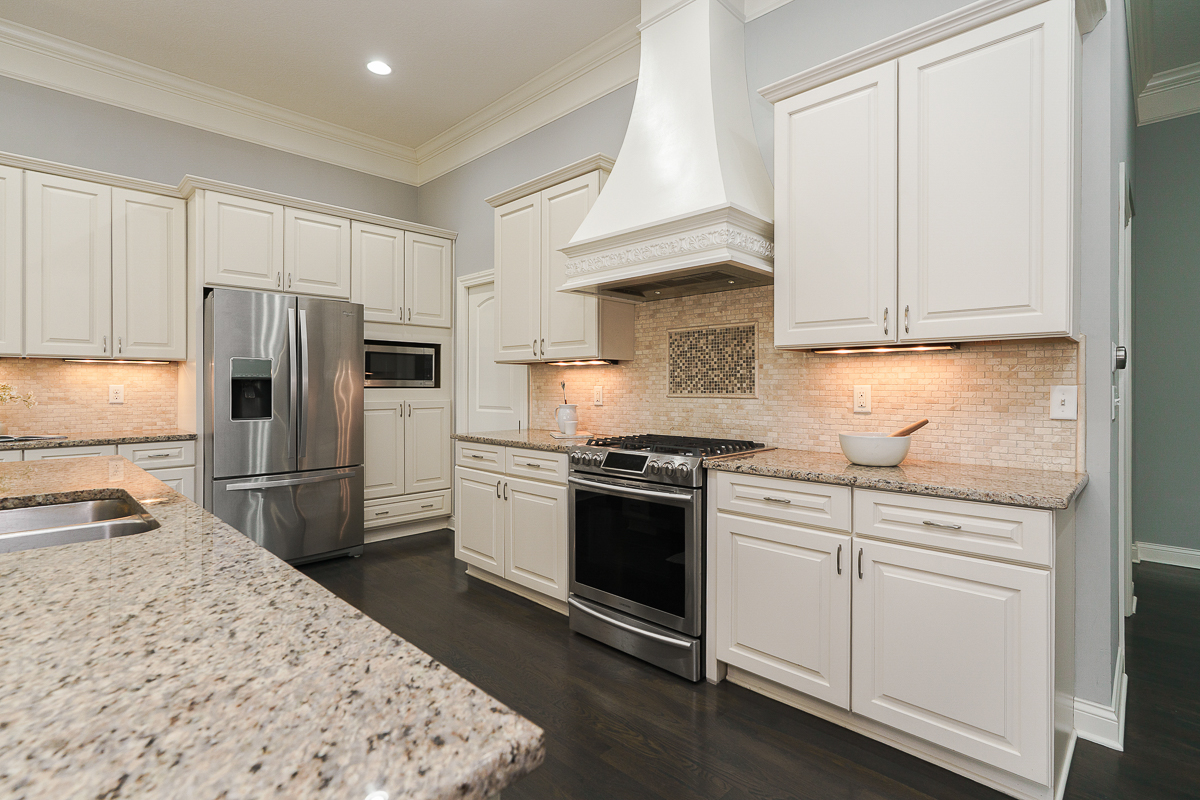 9307 Brolio Villa Dr-30