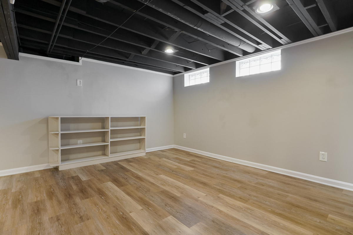 966 Chambers Cir-13