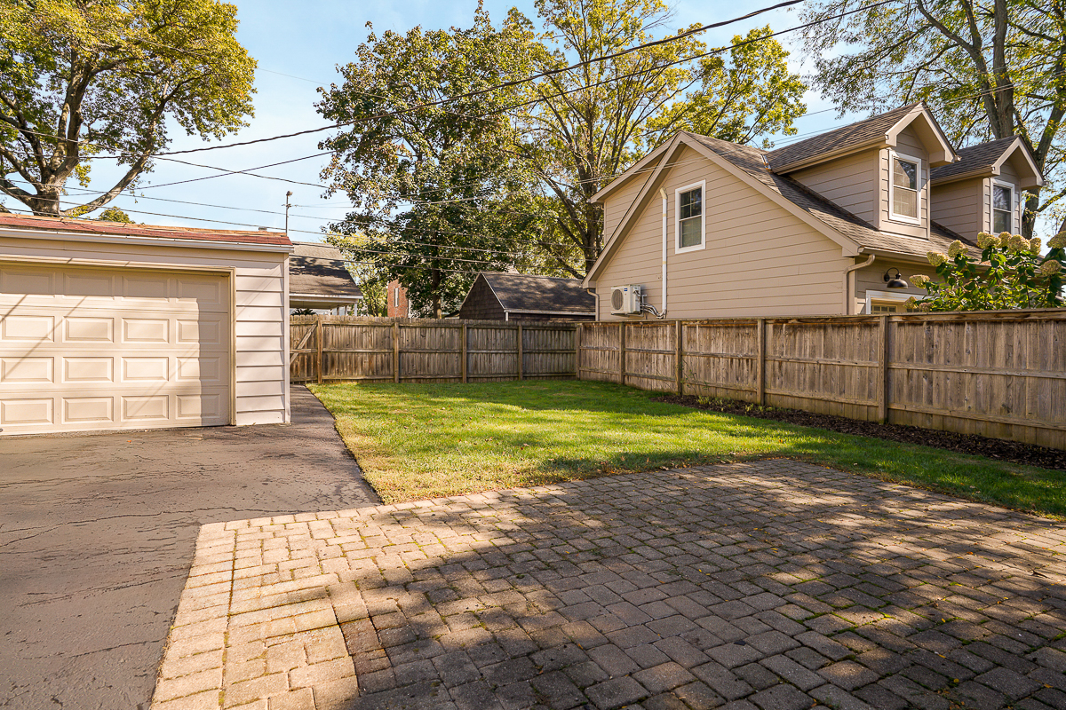 96 N Cassingham Rd-7