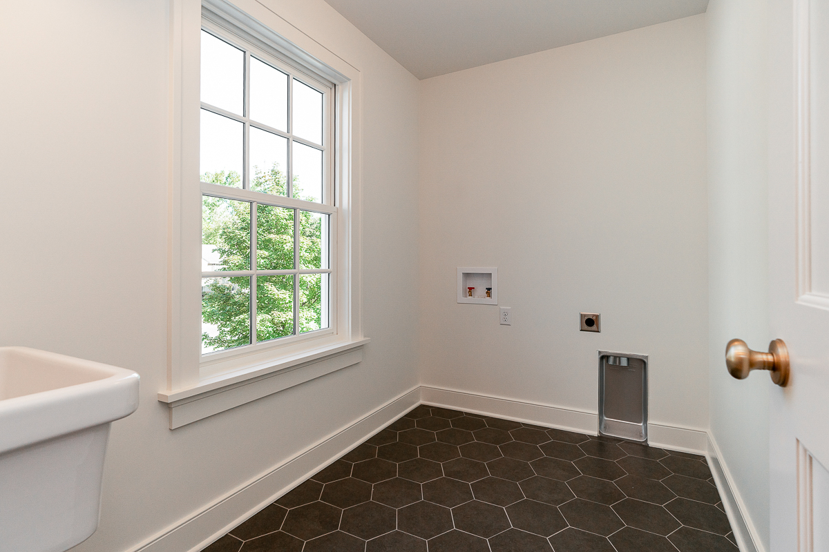 1565 Berkshire Rd.-79