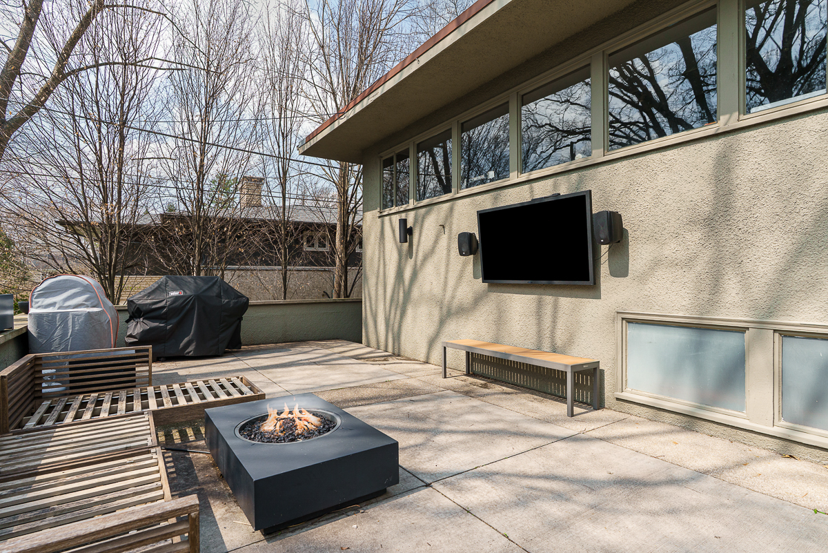 2837 Canterbury Ln EXT=-8