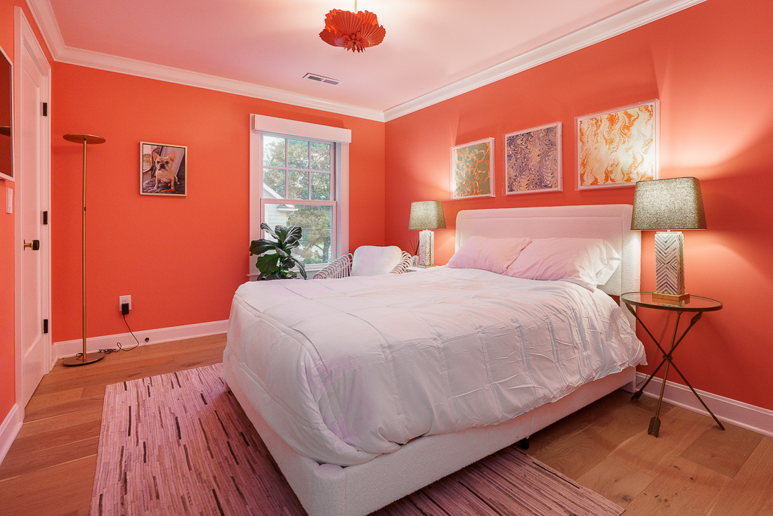 1968 N Devon Rd---10-22-25-3