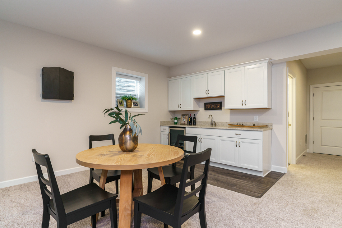 7652 Gateway Blvd --29