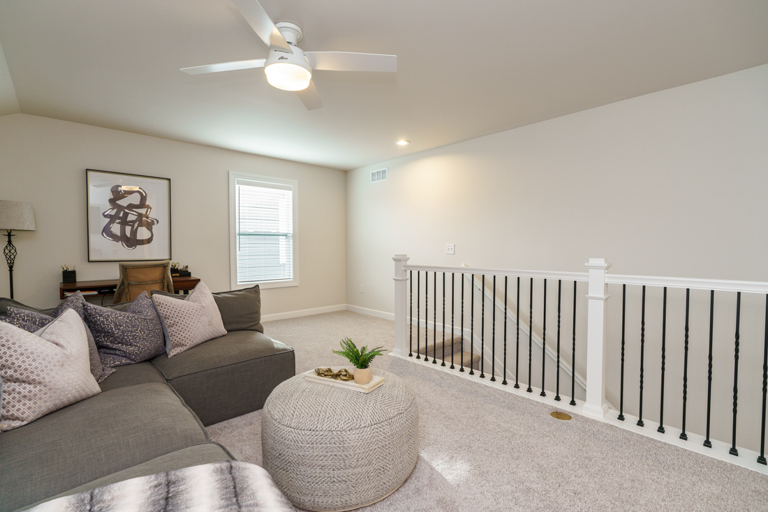 7652 Gateway Blvd --37