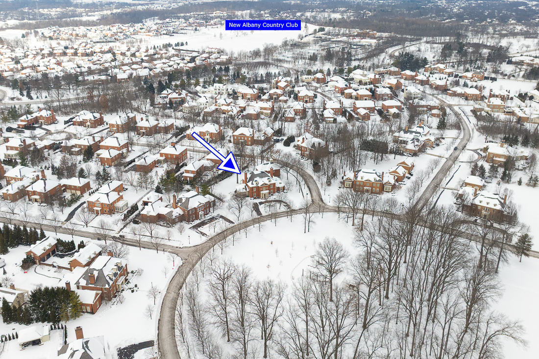 7286 Lambton Green N -8