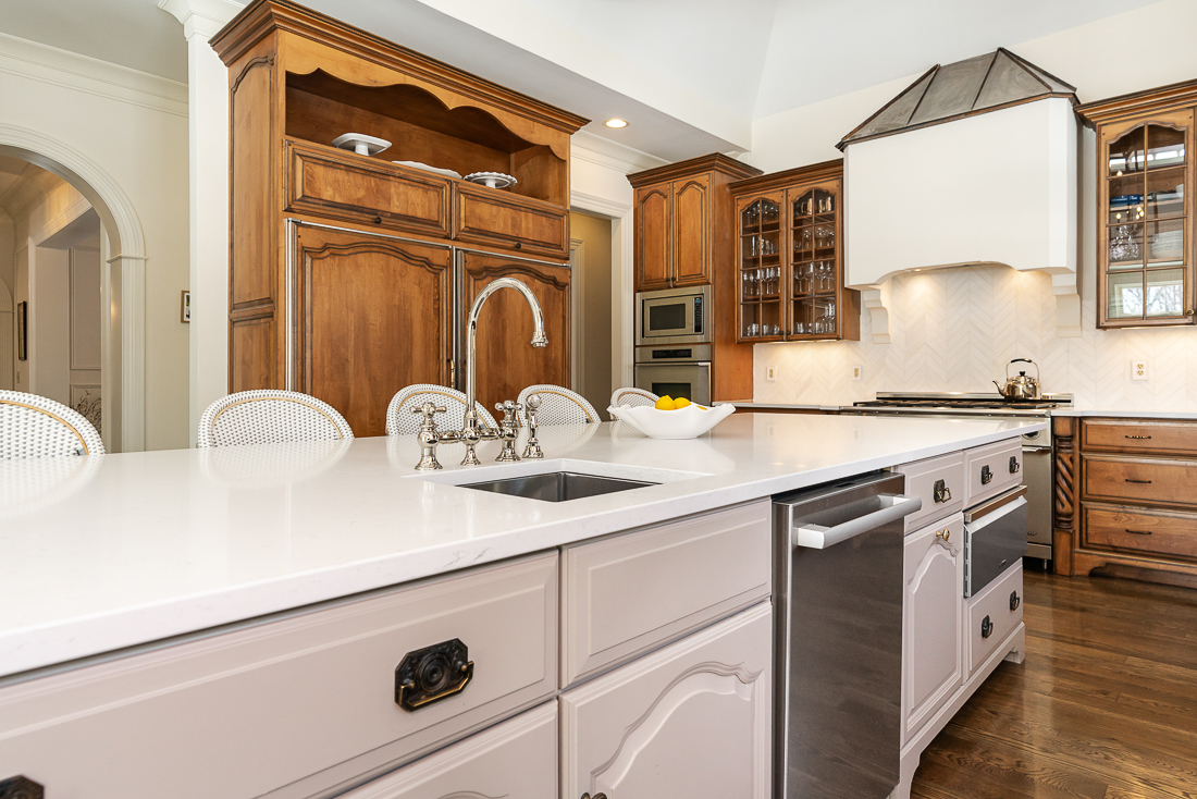 7286 Lambton Green N Interiors-25