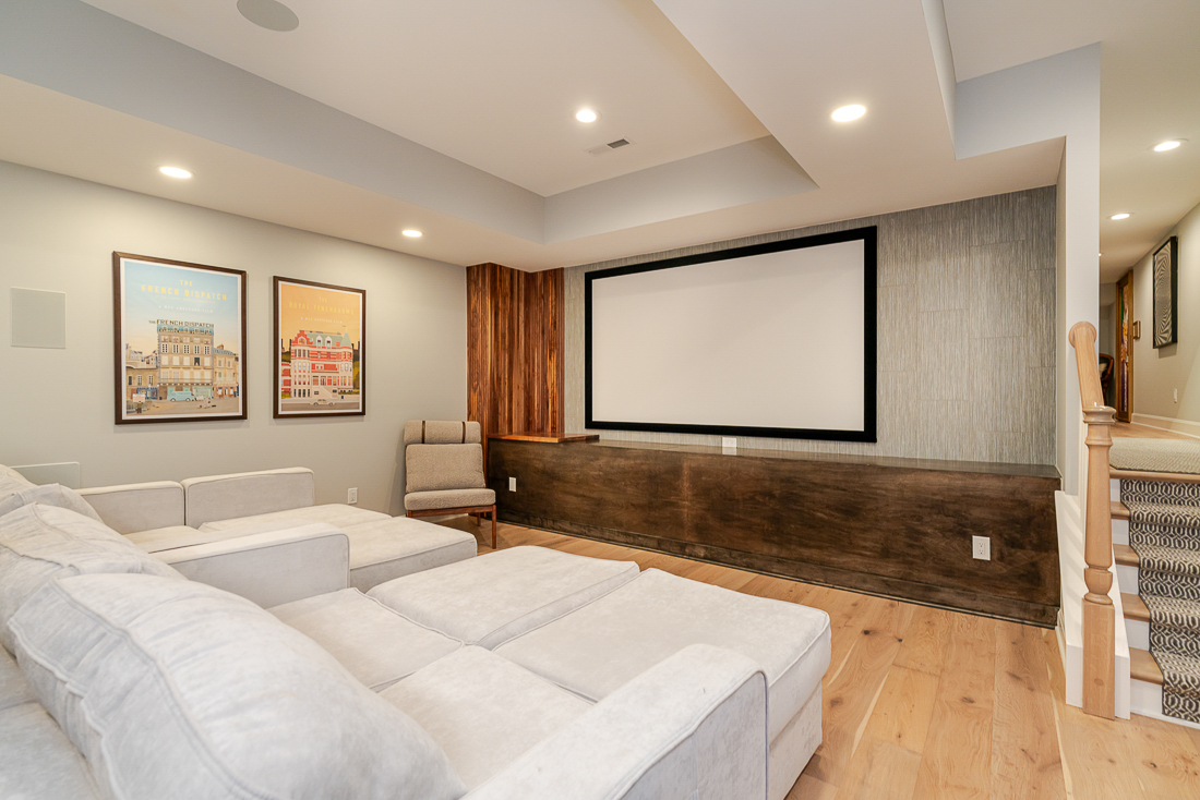 1968 N Devon Rd.-111